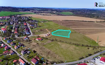 Prodej stavebního pozemku 3 776 m², Netvořice