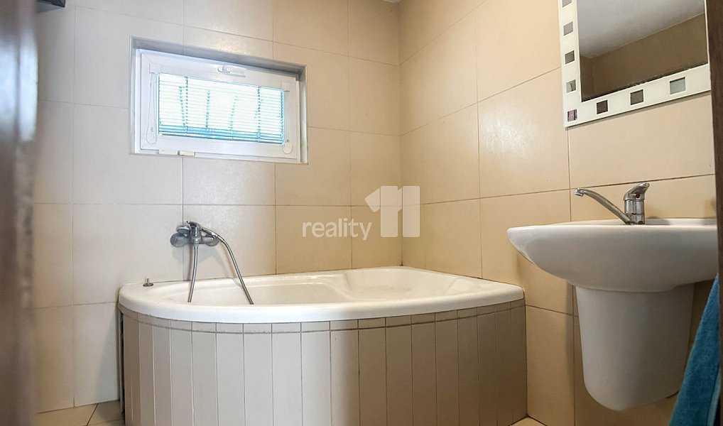 Prodej domu 160 m² s pozemkem 1 272 m², Zlín – náhled fotky 5