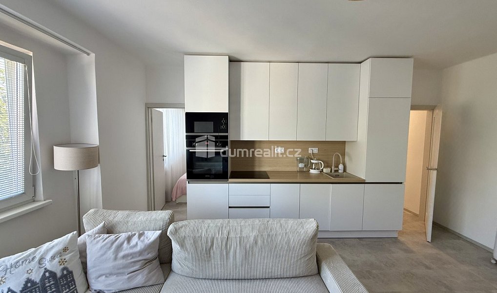 Pronájem bytu 2+kk 38 m², Kralupy nad Vltavou – náhled fotky 14