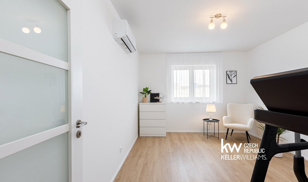 Prodej domu 186 m² s pozemkem 893 m², Velký Borek – náhled fotky 26