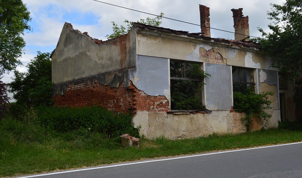Prodej domu 134 m² s pozemkem 1 579 m², Dešná – náhled fotky 4