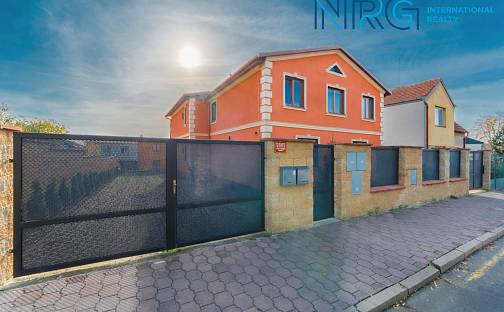 Prodej domu 255 m² s pozemkem 406 m², Radonice - Horní Počernice