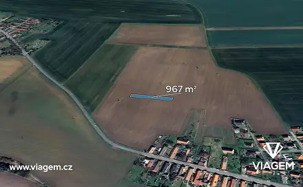 Prodej pole 967 m², Dvory, okres Nymburk