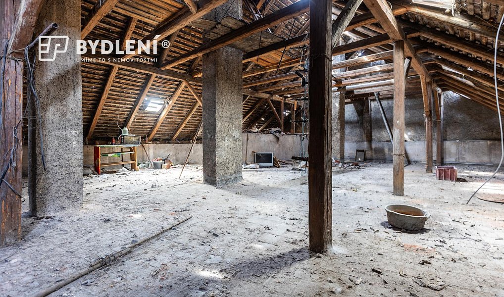 Prodej domu 330 m² s pozemkem 400 m², Teplice – náhled fotky 29