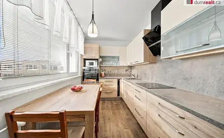 Prodej bytu 3+1 70 m², Na Valtické, Břeclav - Charvátská Nová Ves