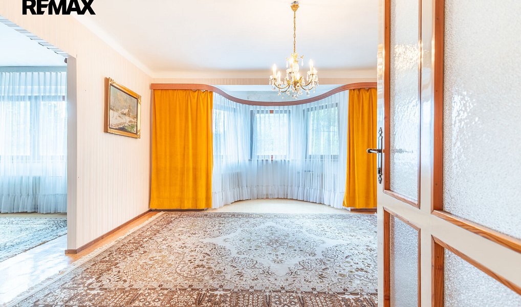Prodej domu 314 m² s pozemkem 635 m², Praha – náhled fotky 11