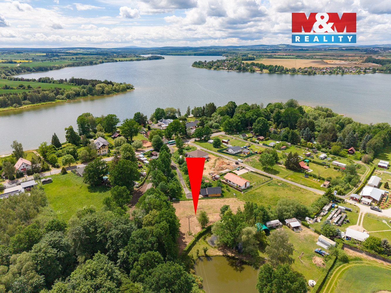 Prodej stavebního pozemku 2 207 m² – fotografie 4
