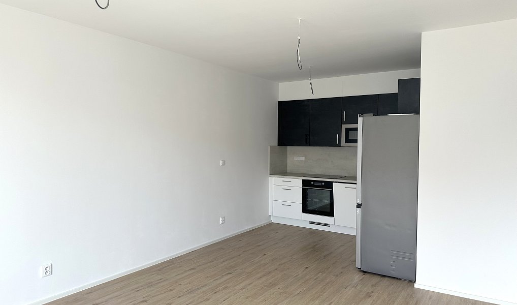 Pronájem bytu 2+kk 52 m², Nymburk – náhled fotky 3