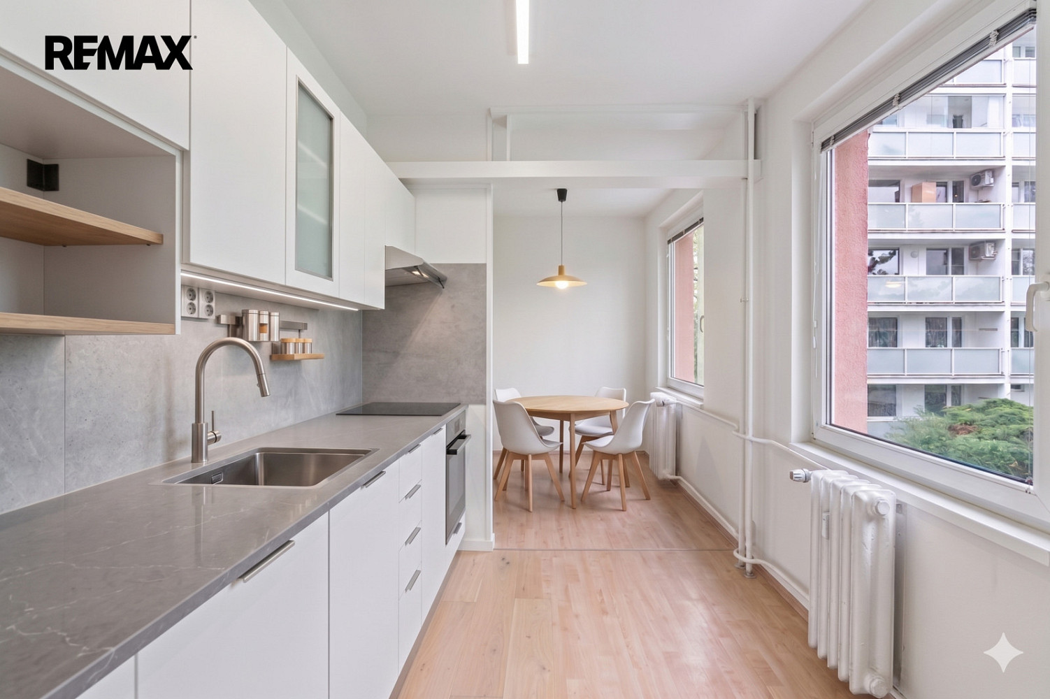 Prodej bytu 3+1 59 m² — photo 2