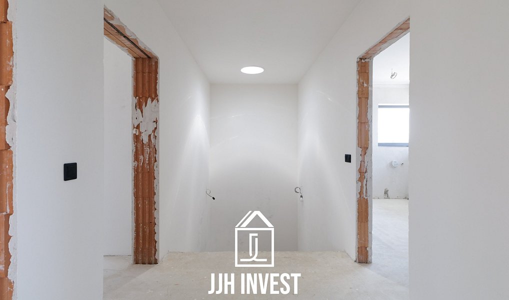 Prodej domu 212 m² s pozemkem 821 m², Vysoký Újezd – náhled fotky 18