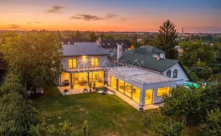 Prodej domu 328 m² s pozemkem 1 107 m², Václava Kovaříka, Praha 9 - Běchovice