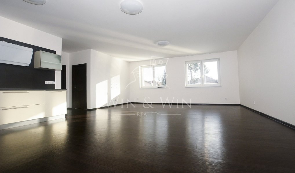 Pronájem bytu 4+kk 124 m², Praha – náhled fotky 2