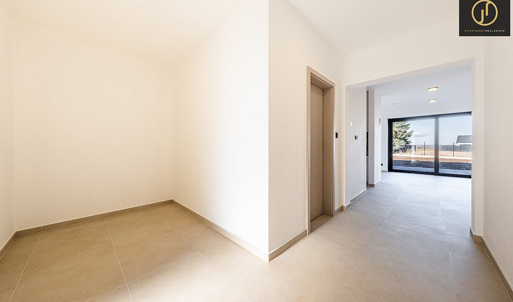 Prodej domu 120 m² s pozemkem 506 m², Kamenné Žehrovice – náhled fotky 12