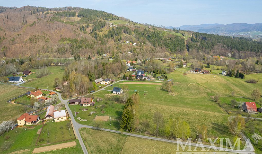 Prodej stavebního pozemku 1 195 m², Dolní Lomná – náhled fotky 7