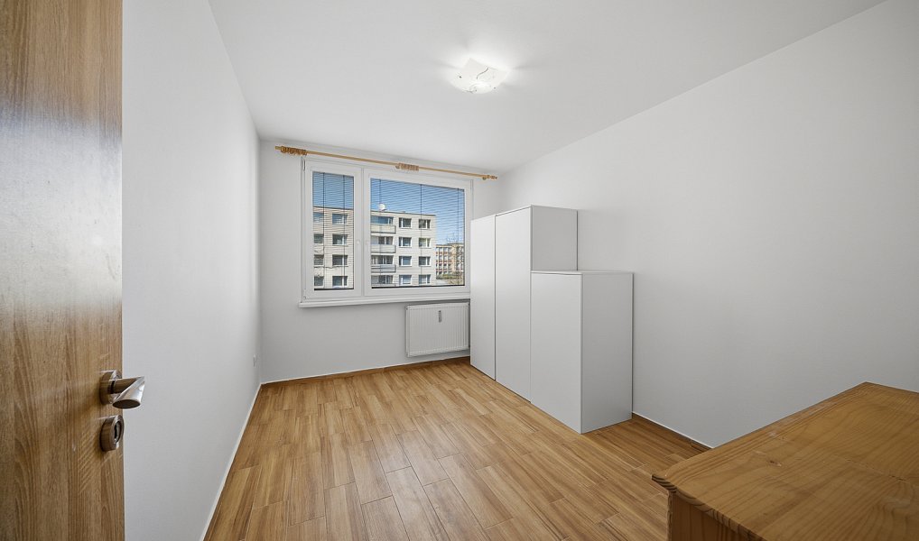 Prodej bytu 5+kk 88 m², Kladno – náhled fotky 9