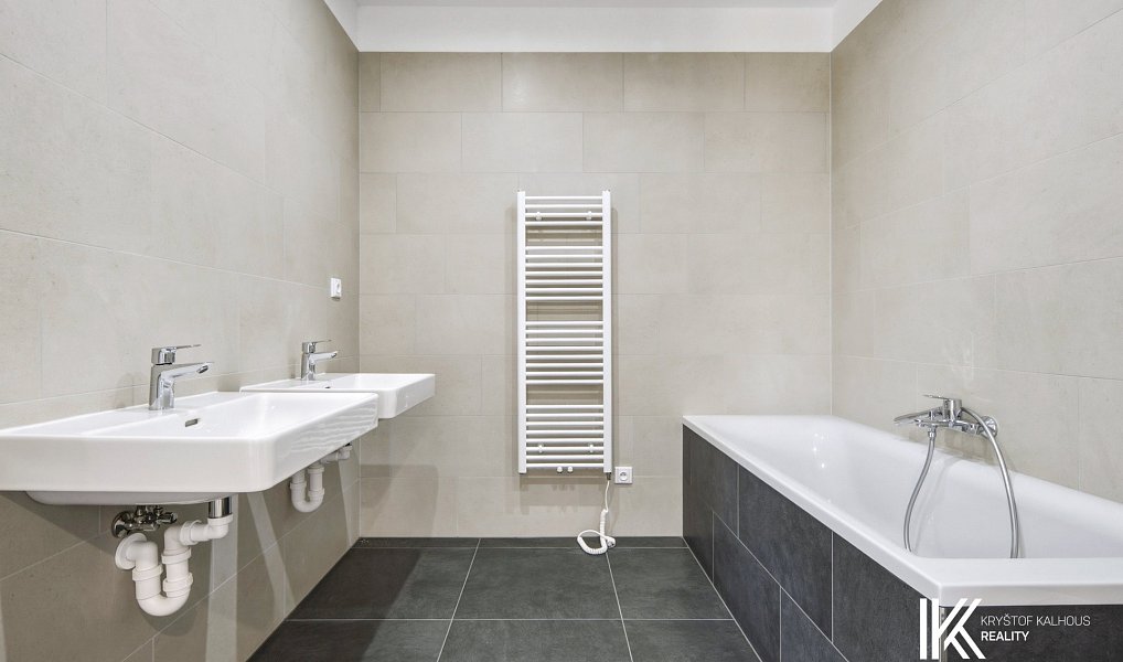 Prodej domu 105 m² s pozemkem 482 m², Pardubice – náhled fotky 22