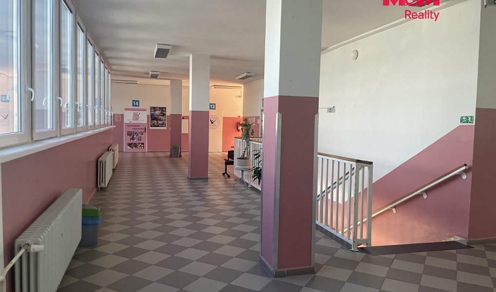 Pronájem obchodních prostor 48 m², Most – náhled fotky 9