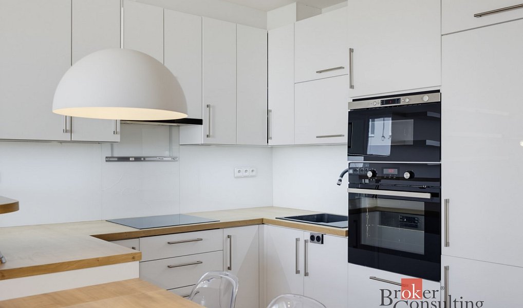 Prodej bytu 3+kk, 54 m², Smíchov - Praha 5, Praha