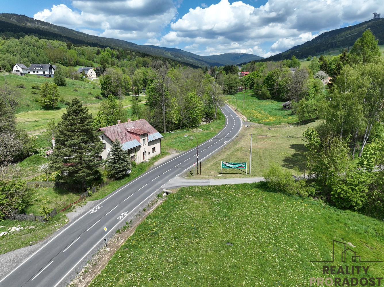 Prodej komerčního objektu (jiného typu) 200 m² — photo 2