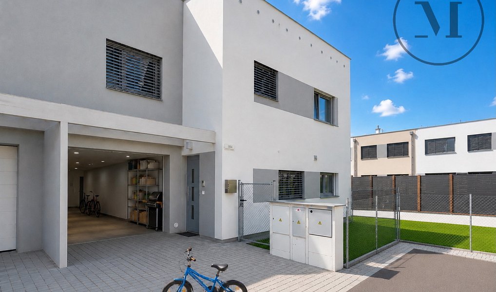 Prodej domu 143 m² s pozemkem 353 m², Roudné – náhled fotky 3