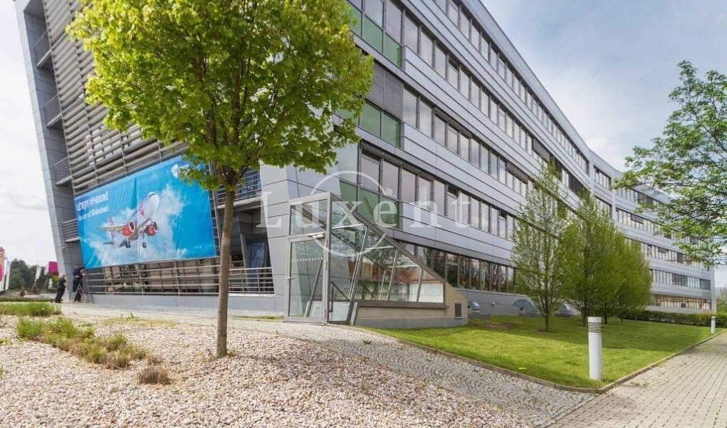 Pronájem kanceláře 150 m², Praha – náhled fotky 2