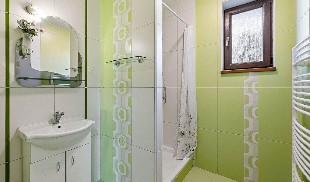 Prodej domu 212 m² s pozemkem 845 m², Záhoří – náhled fotky 24