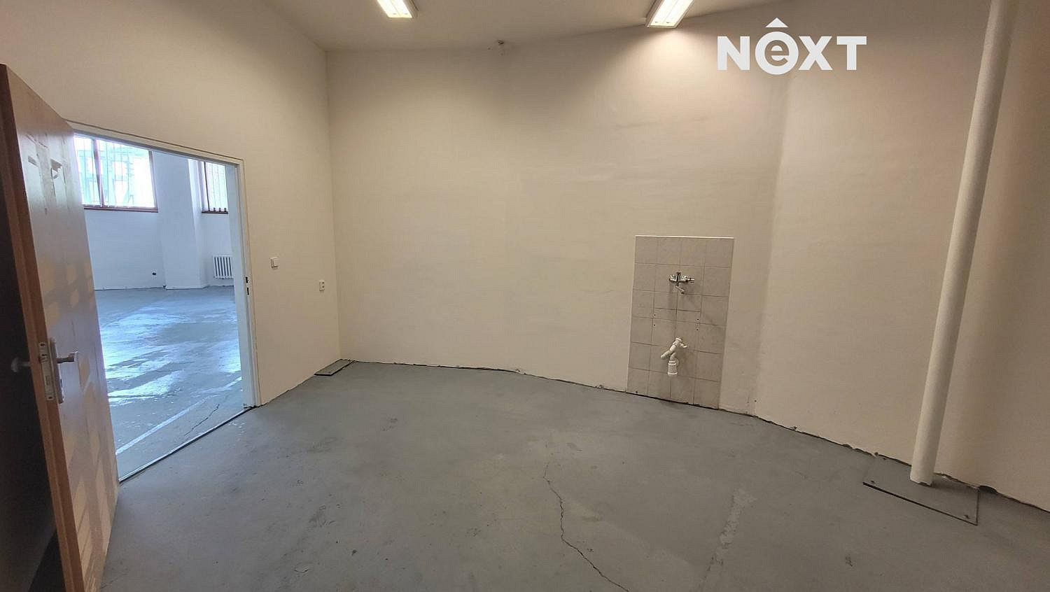 Pronájem kanceláře 126 m² – fotografie 3