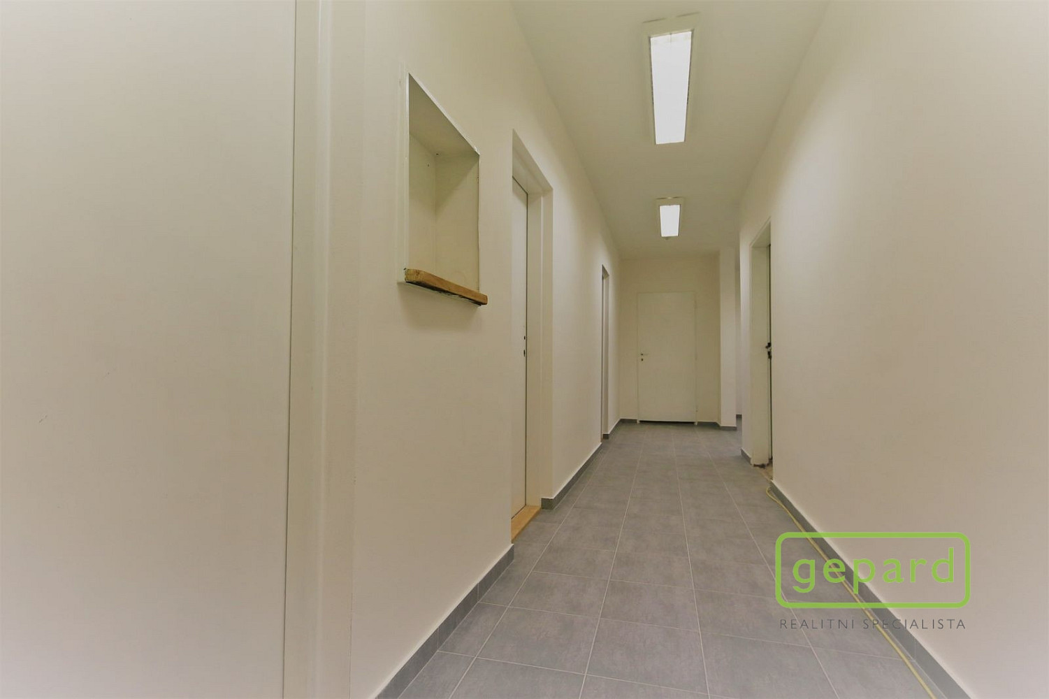 Pronájem obchodních prostor 22 m² — photo 4