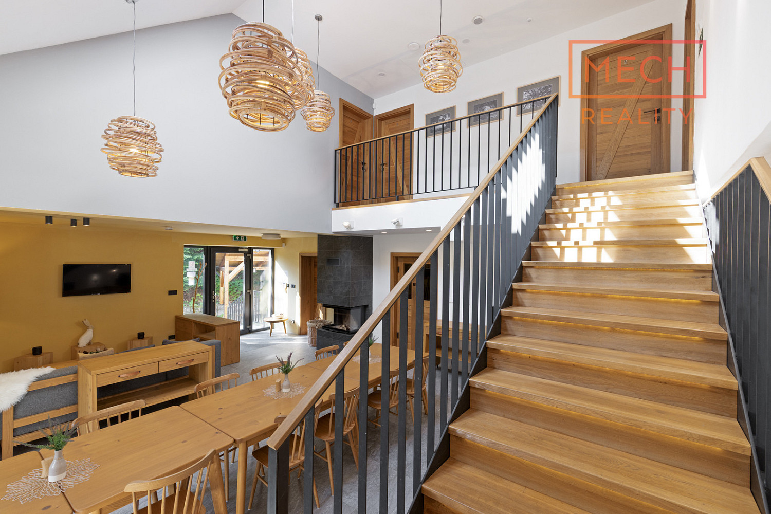 Prodej ubytovacího objektu 143 m² – fotografie 3