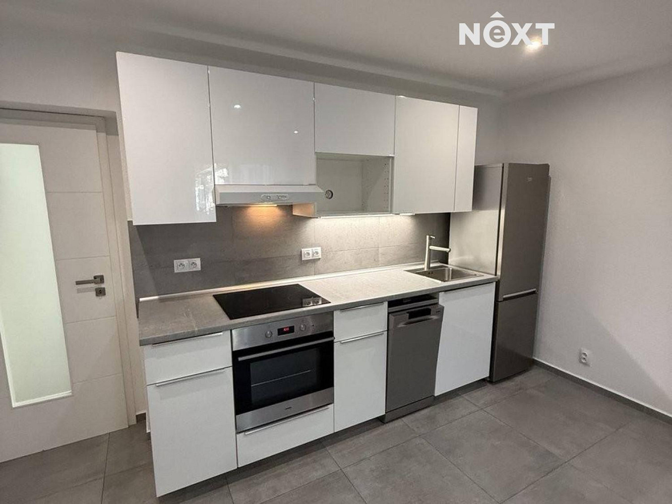 Pronájem bytu 2+kk 43 m² – fotografie 4