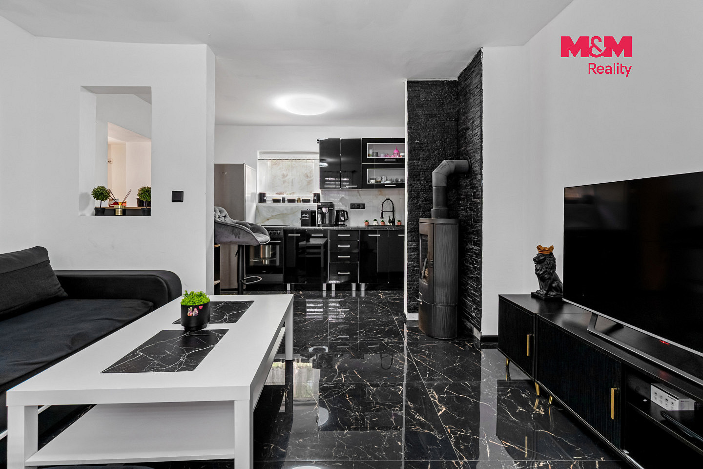 Prodej domu 76 m² s pozemkem 602 m² — photo 2