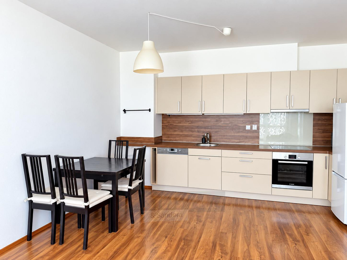 Pronájem bytu 2+kk 58 m² – fotografie 4