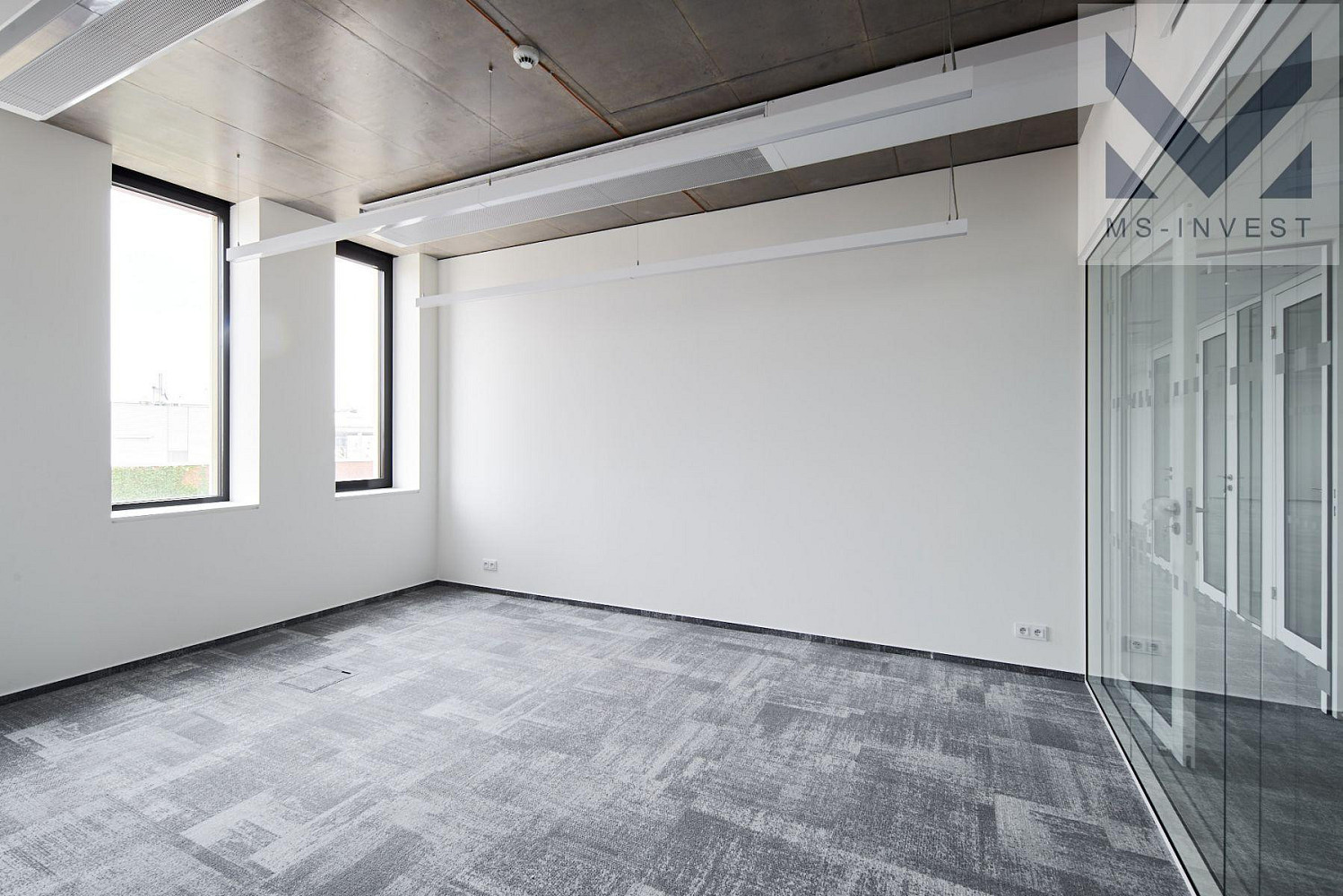 Pronájem kanceláře 257 m² – další
