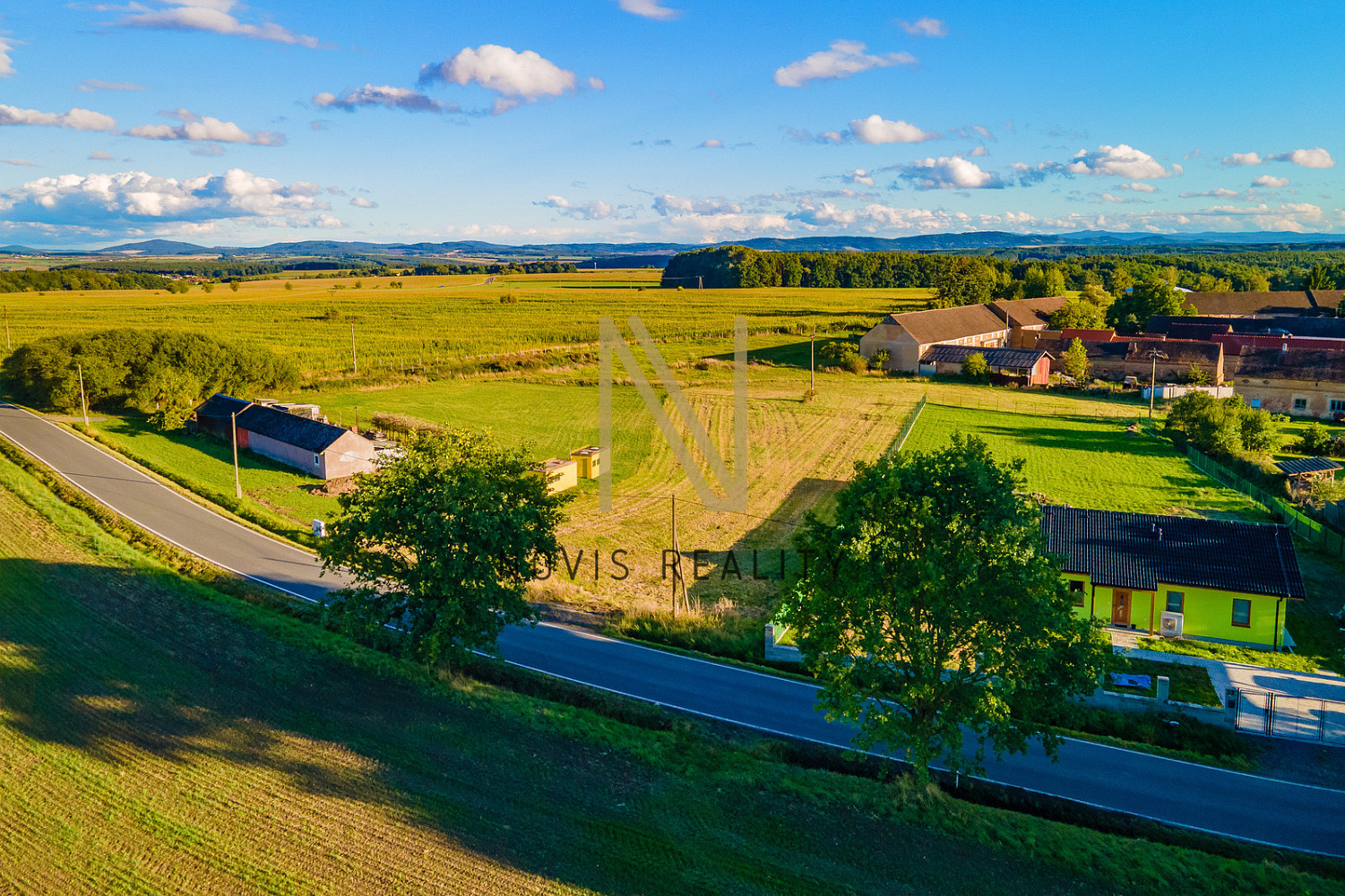 Prodej stavebního pozemku 3 058 m² - Widok 3