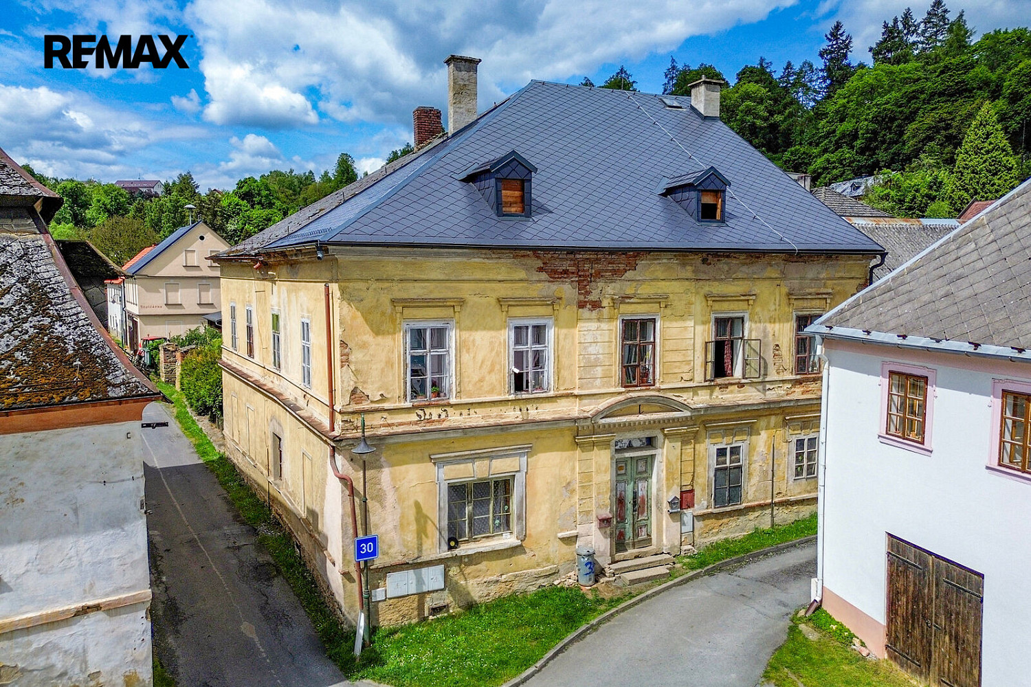 Prodej domu 677 m² s pozemkem 1 103 m² – fotografie 5