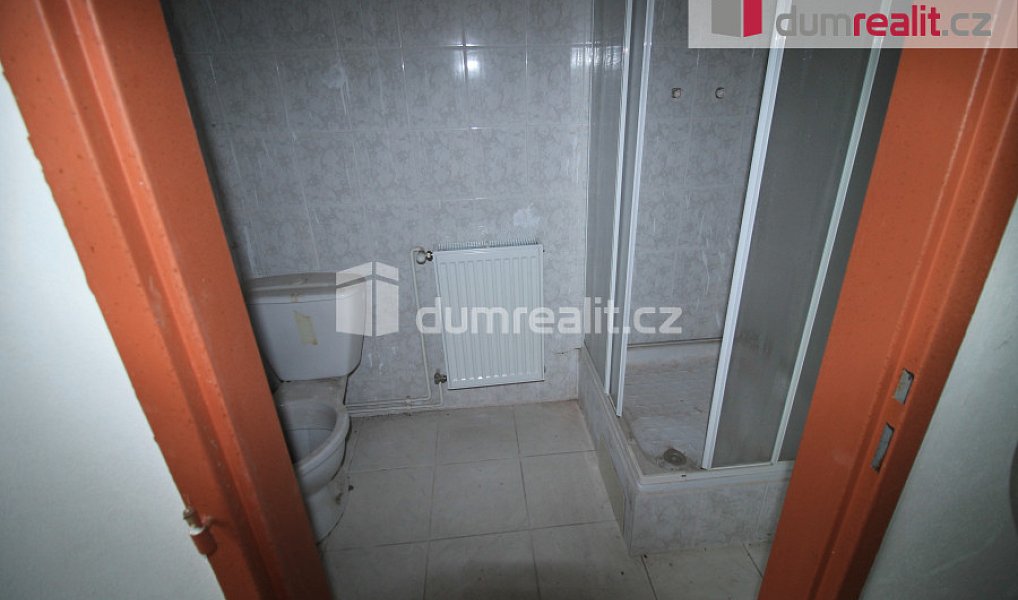 Prodej ubytovacího objektu 2 000 m², Aš – náhled fotky 23