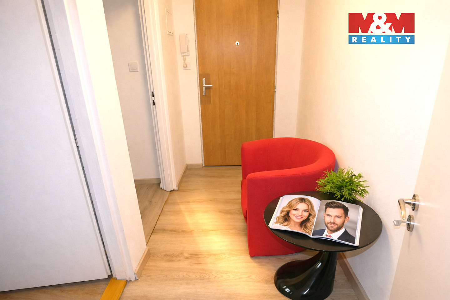 Pronájem obchodních prostor 50 m² – fotografie 3