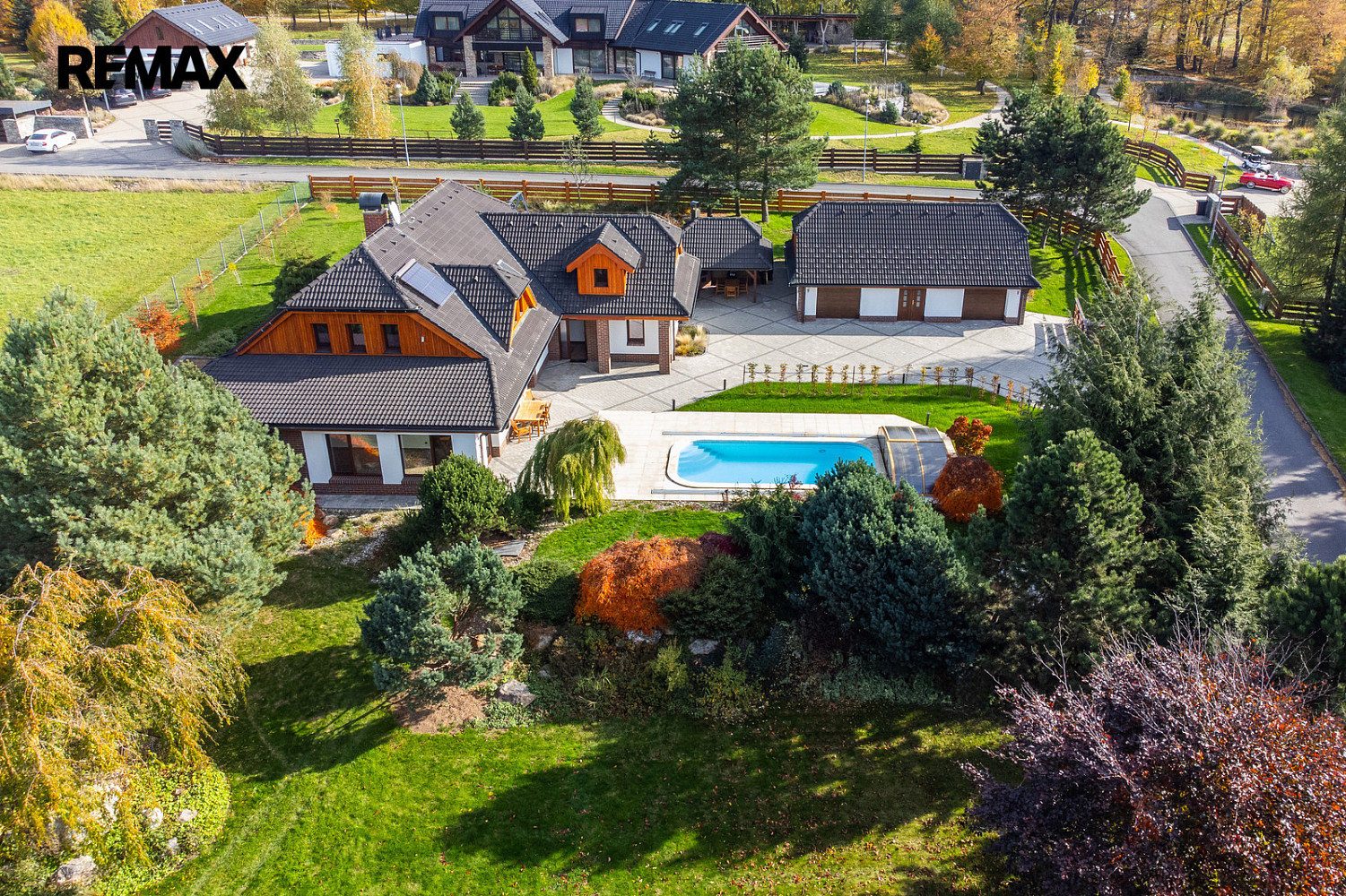 Prodej domu 230 m² s pozemkem 1 882 m² — photo 4