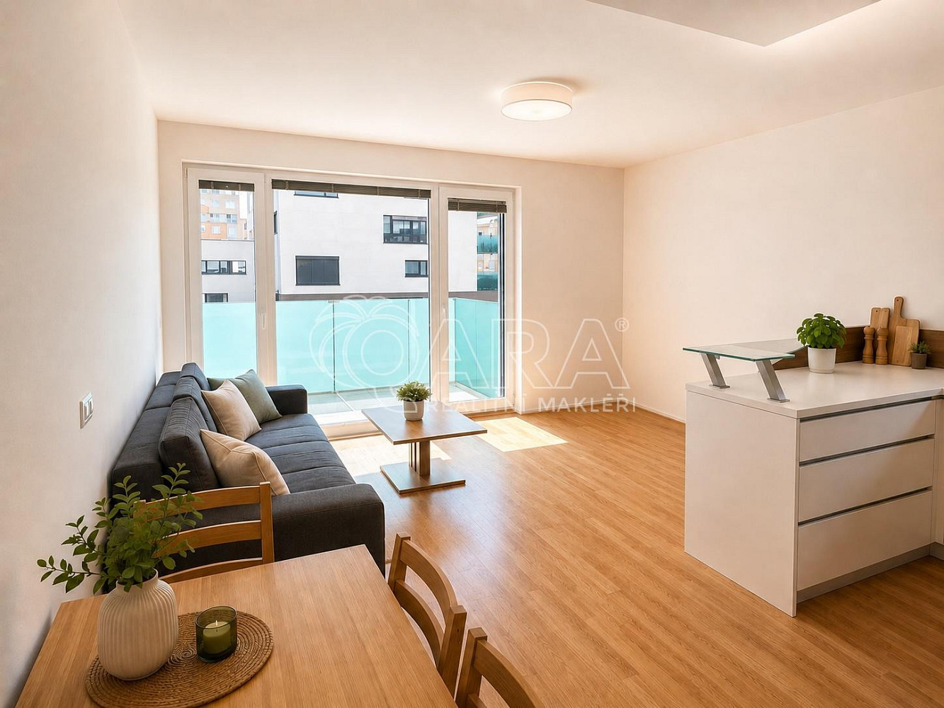 Pronájem bytu 3+kk 80 m² — photo 4