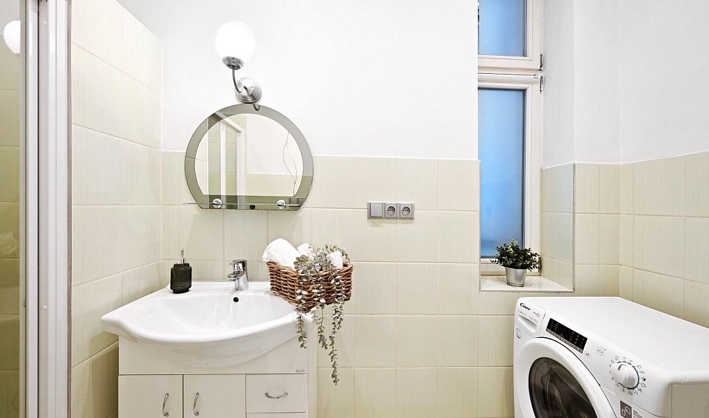 Prodej bytu 2+1 63 m², Praha – náhled fotky 12