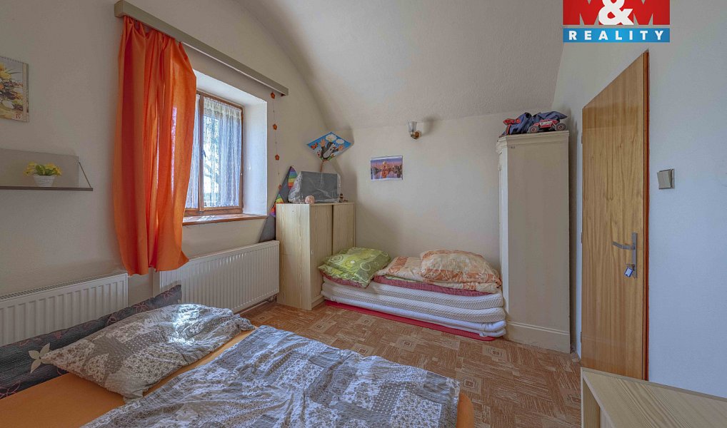 Prodej domu 150 m² s pozemkem 1 241 m², Staňkovice – náhled fotky 18