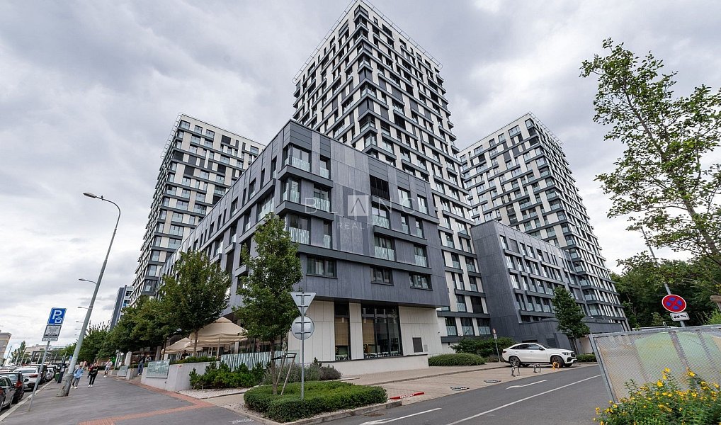 Pronájem garáže, 15 m², Žižkov - Praha 3, Praha