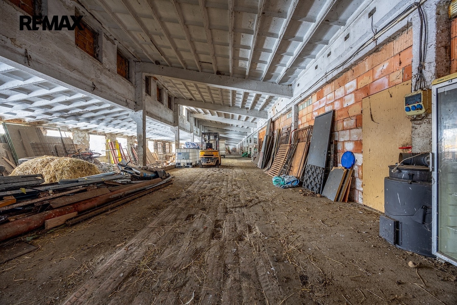 Pronájem skladovacích prostor 1 460 m² - View 6