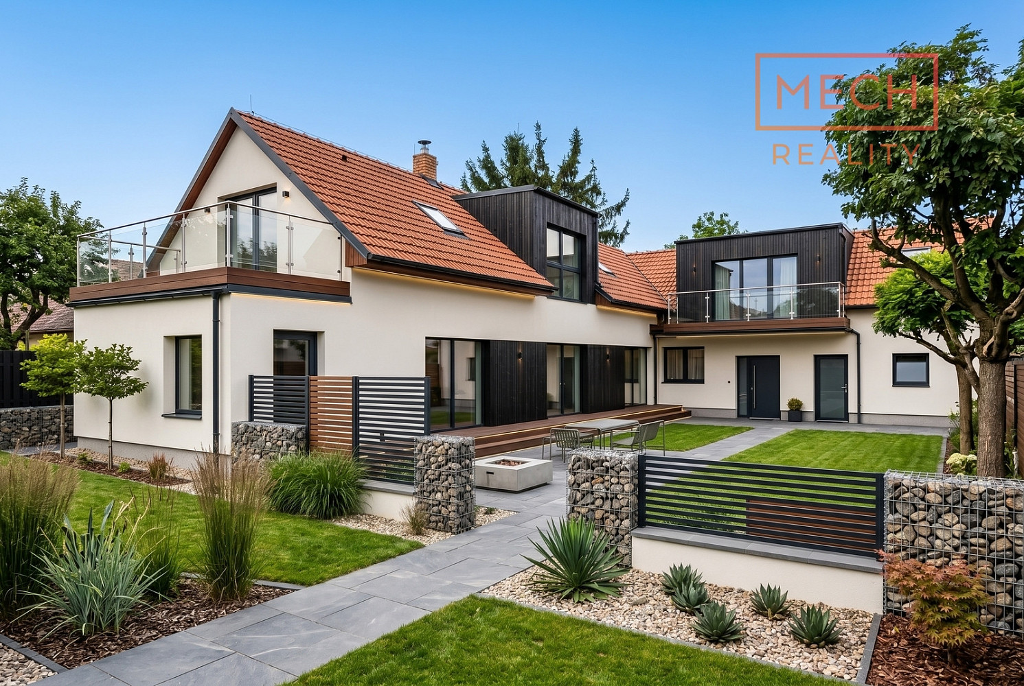 Prodej domu 313 m² s pozemkem 892 m² – fotografie 2