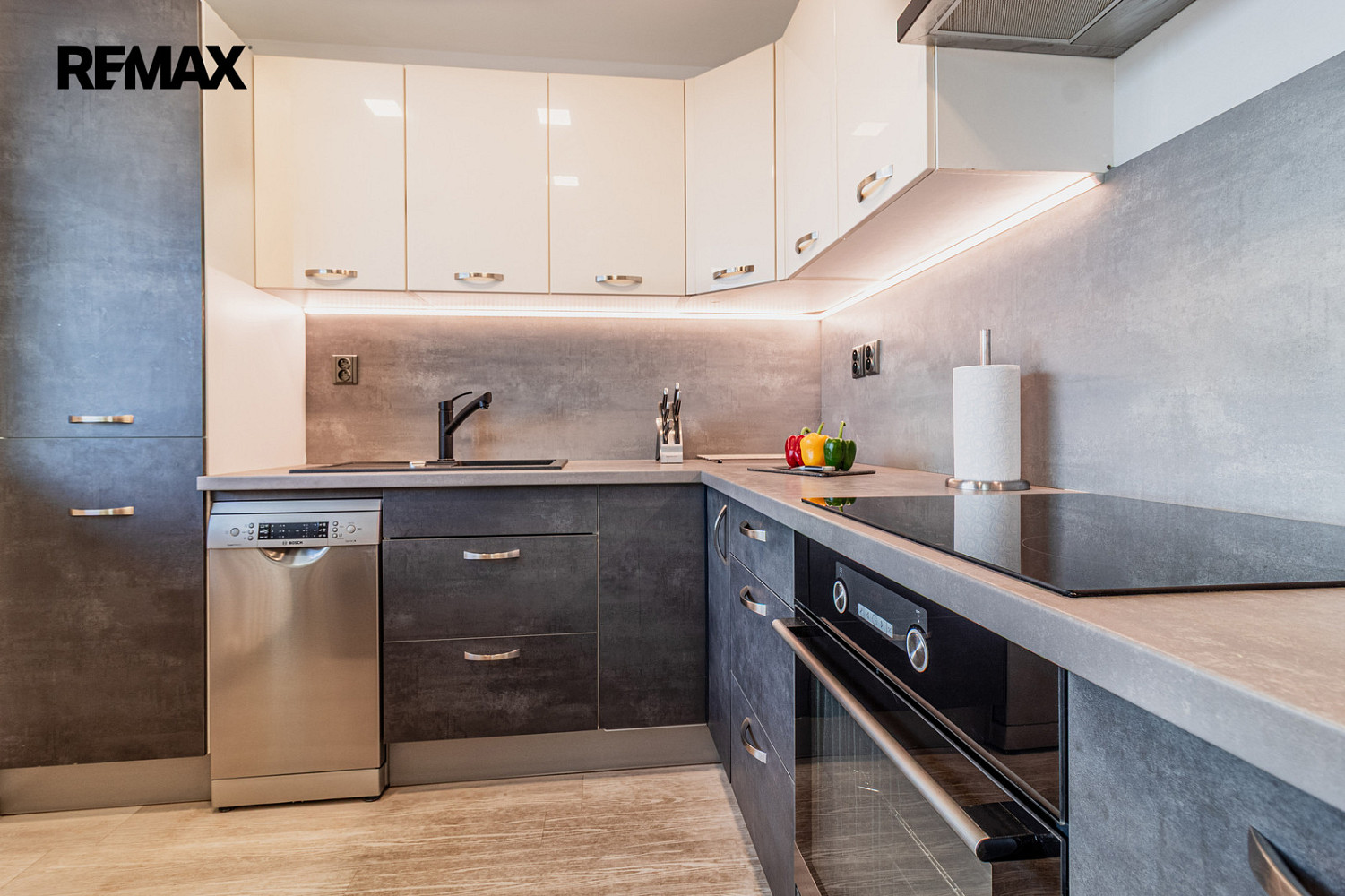 Prodej bytu 4+kk 80 m² — photo 4