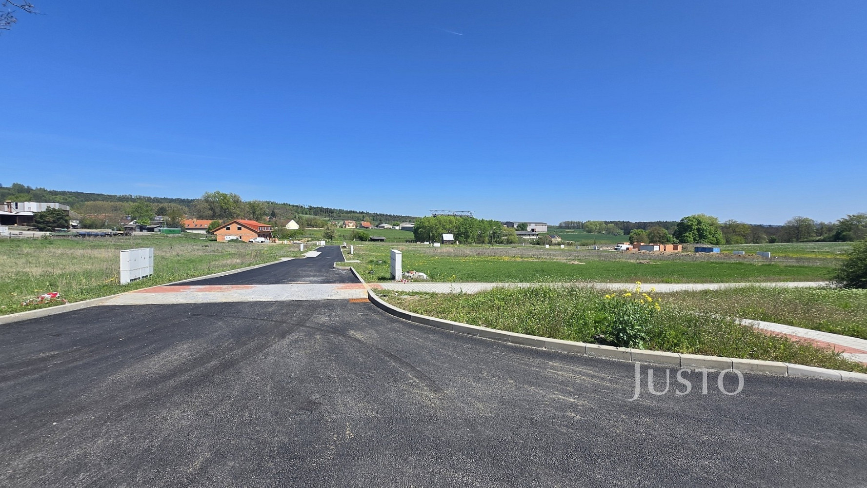 Prodej stavebního pozemku 1 280 m²