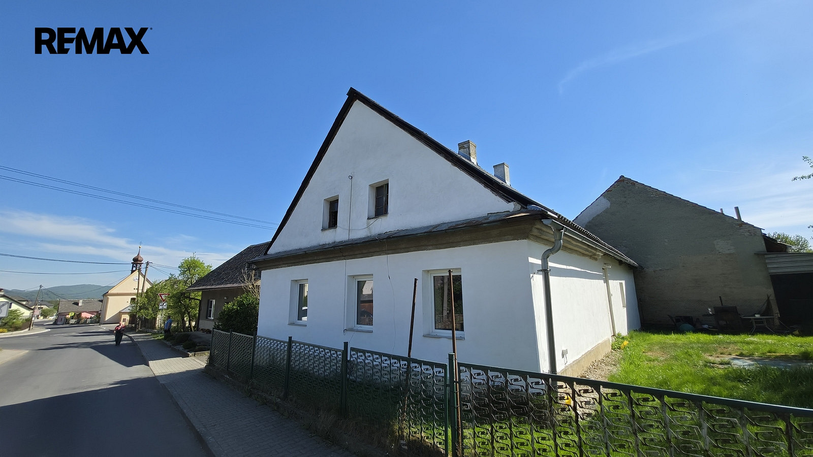 Prodej domu 60 m² s pozemkem 297 m² — photo 2