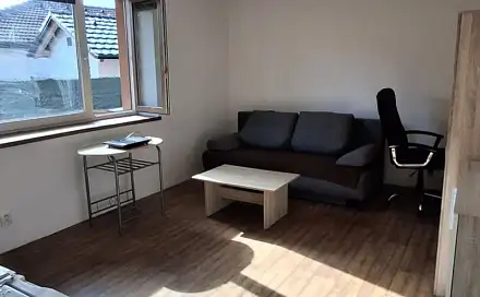 Pronájem bytu 1+kk 27 m²