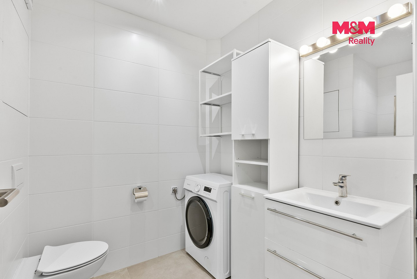 Prodej bytu 1+kk 29 m² – fotografie 2