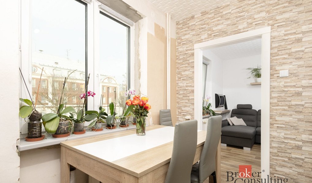 Pronájem bytu 3+1 62 m², Bruntál – náhled fotky 11